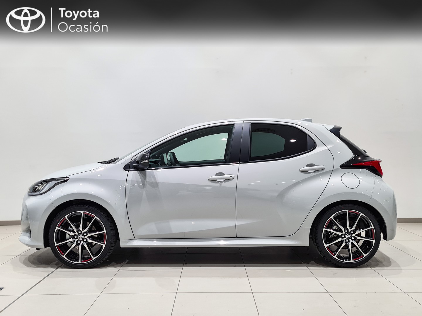 Toyota YARIS 2023 GR SPORT 120H