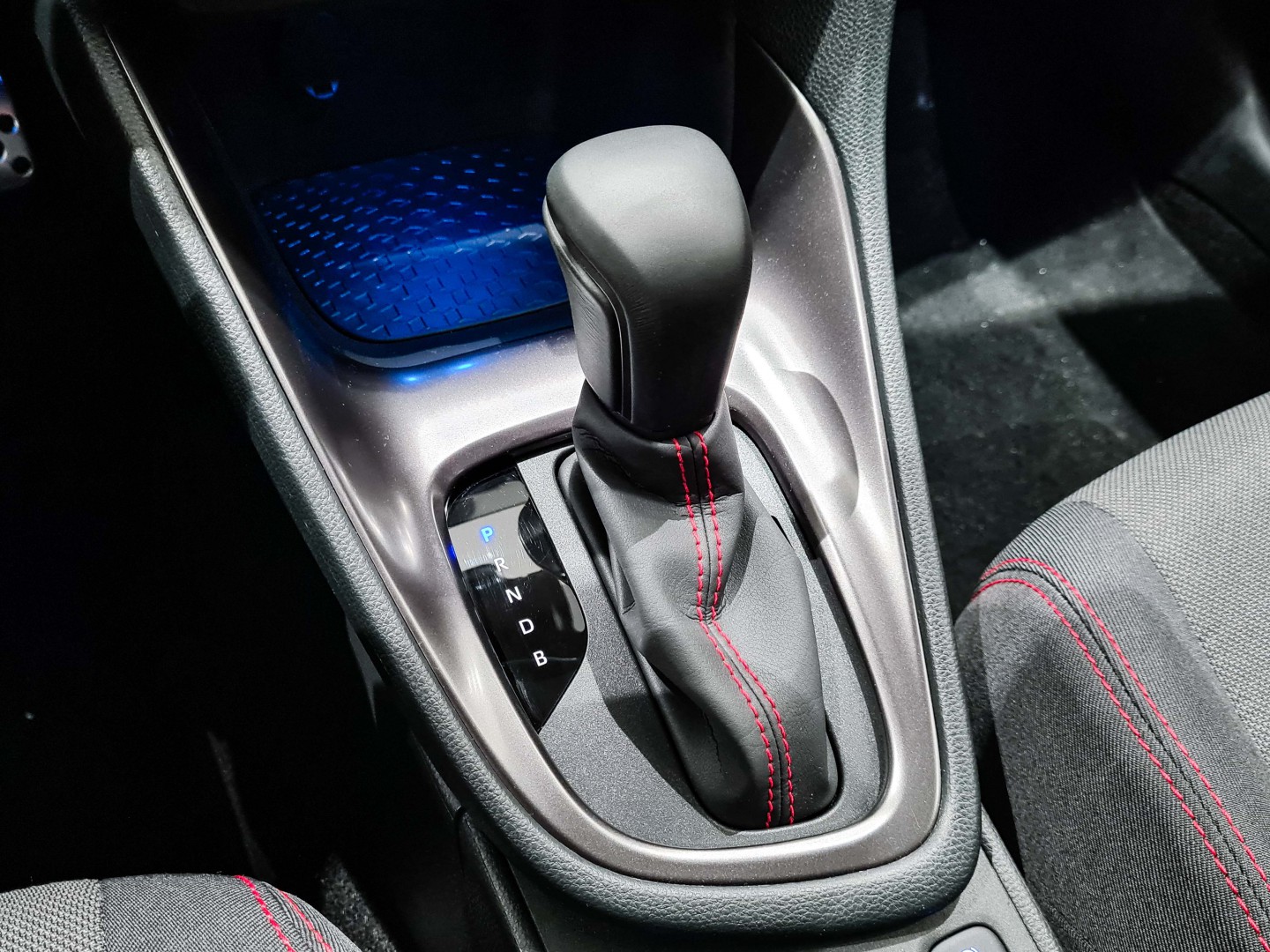 Toyota YARIS 2023 GR SPORT 120H