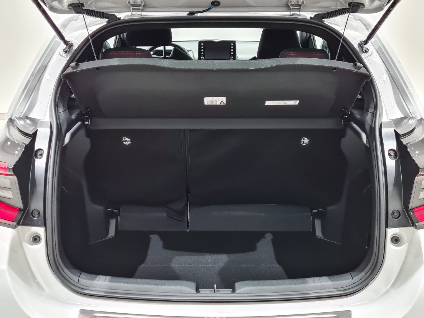 Toyota YARIS 2023 GR SPORT 120H