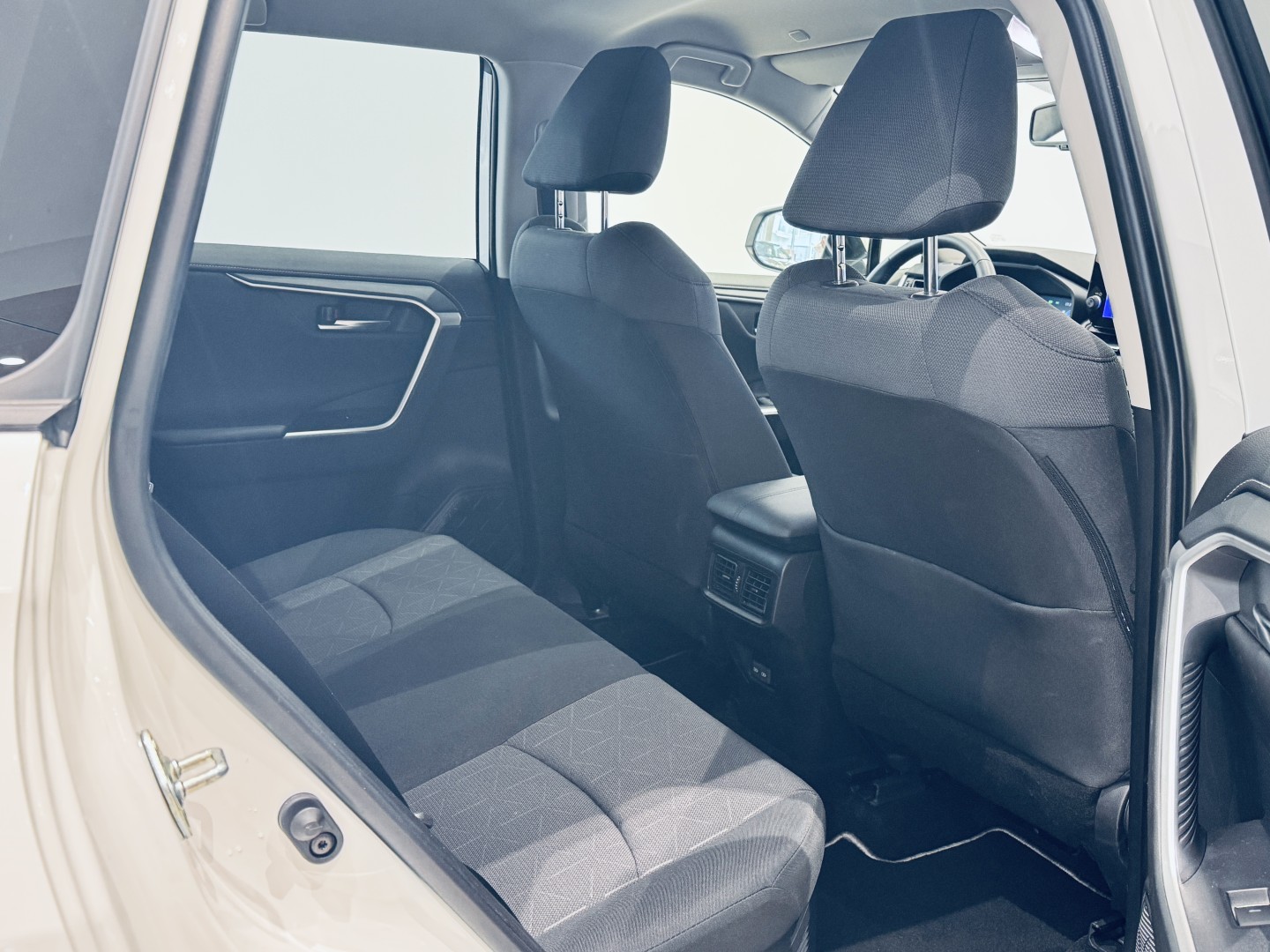 Toyota RAV4 2024 ADVANCE 200H 4X2