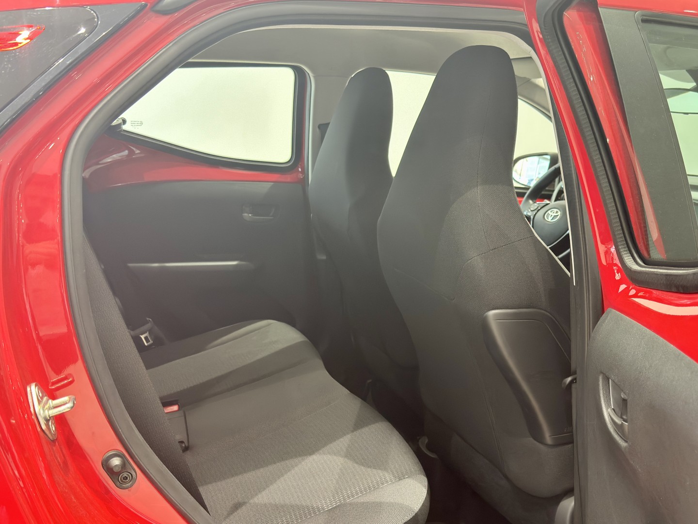 Toyota AYGO 2021 X PLAY 70 AT