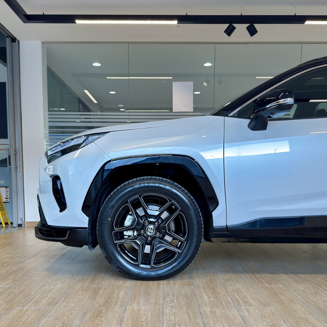 Toyota RAV4 2025 GR SPORT PLUS 300PH