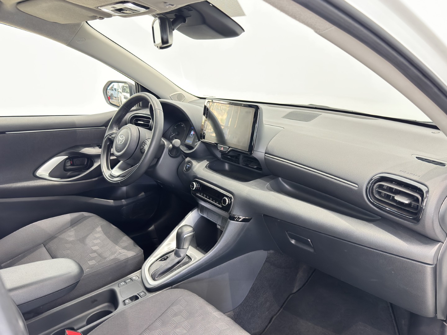 Toyota YARIS 2024 ACTIVE PLUS 120H