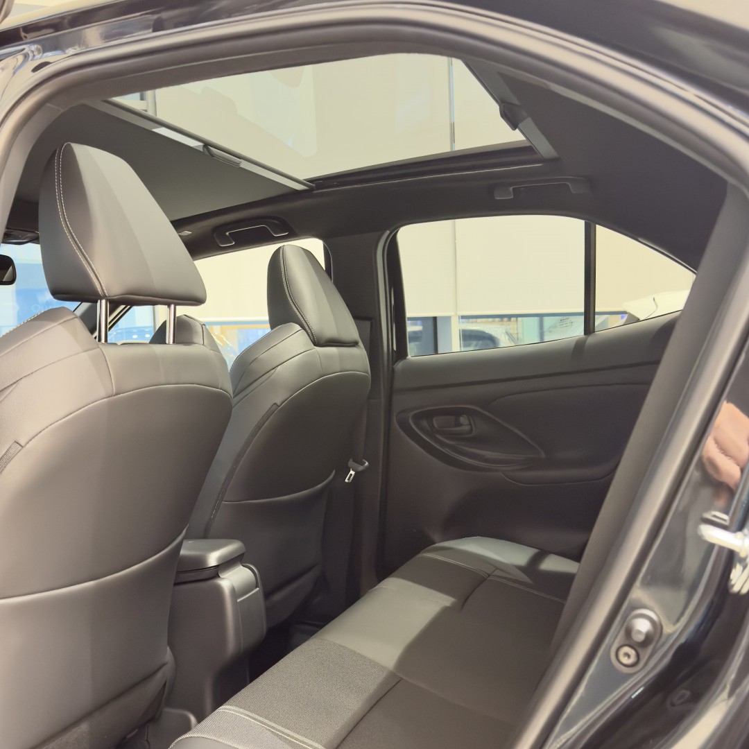 Toyota YARIS CROSS 2025 Style Plus 130CV+ Skyview