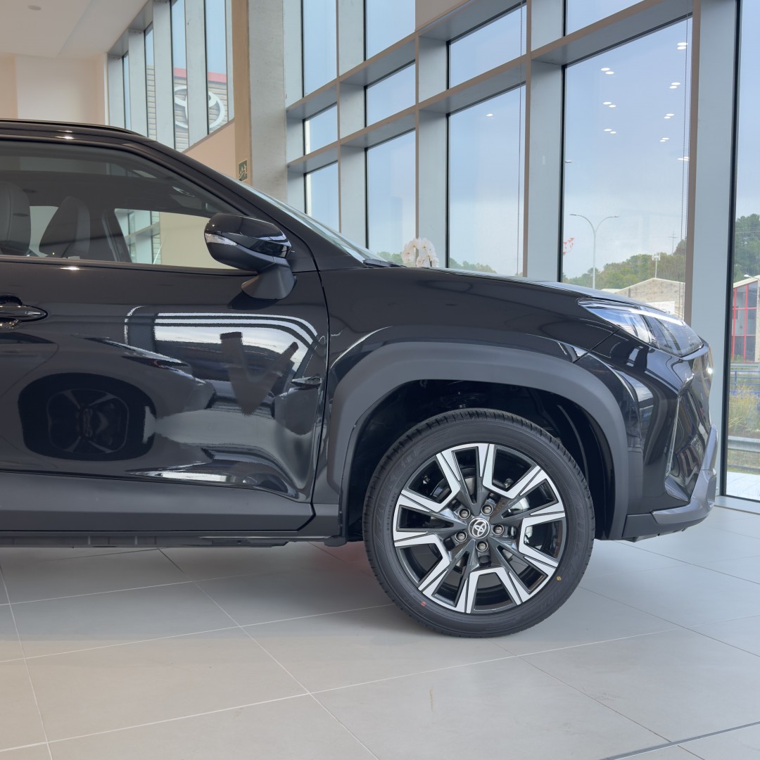 Toyota YARIS CROSS 2025 Style Plus 130CV+ Skyview