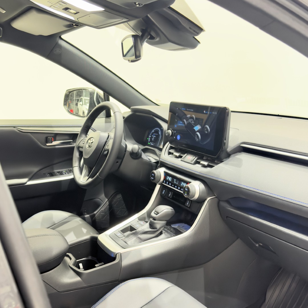 Toyota RAV4 2025 STYLE 22OH