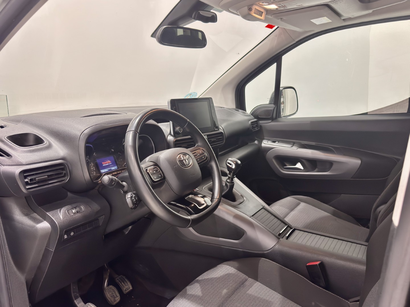 Toyota PROACE CITY VERSO 2021 FAMILY ACTIVE L1 2PL 1.5 MT 130CV