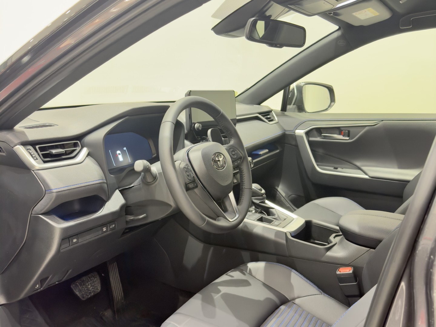 Toyota RAV4 2025 STYLE 22OH