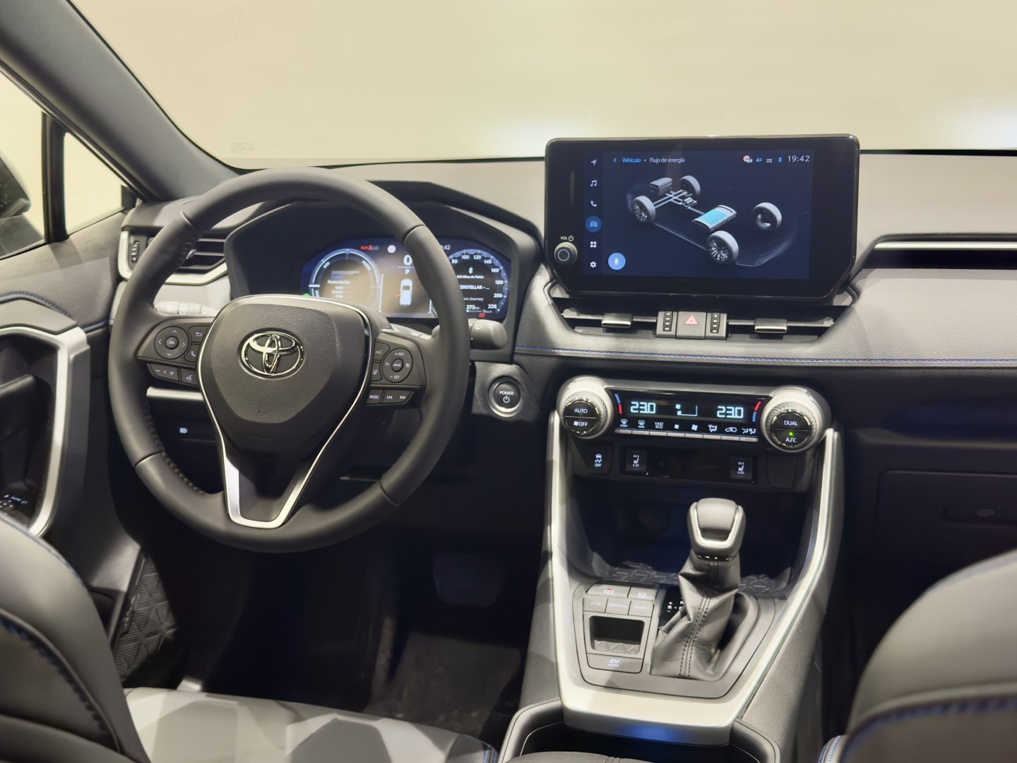 Toyota RAV4 2025 STYLE 22OH