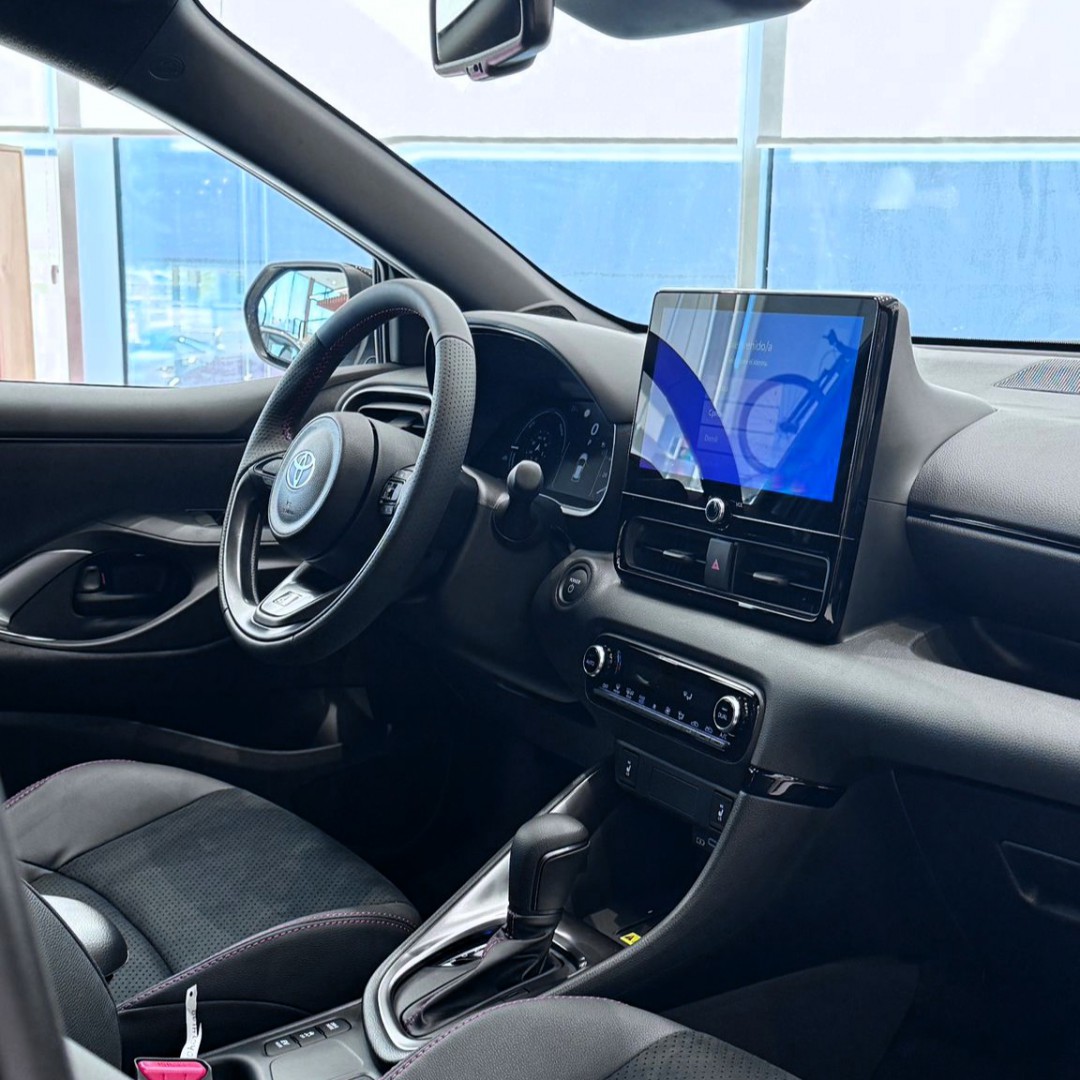 Toyota YARIS 2025 MY25 5P GR-SPORT 130 e-CVT