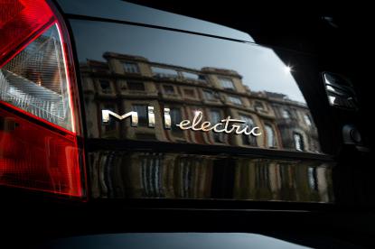 El primer Mii electric de Galicia en SEAT Marineda Motor - Foto 3