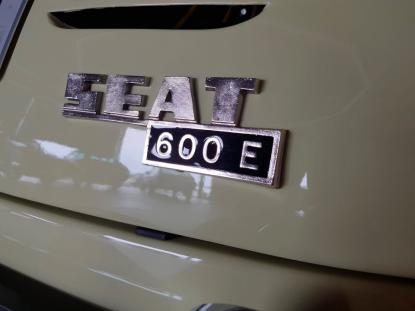 Marineda Motor felicita a SEAT por su 70 cumpleaos - Foto 2